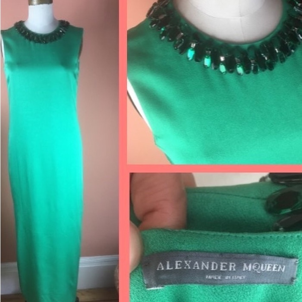 Green Satiny Alexander McQueen Gown with Jeweled Neckline - Italian Size 40 - Picture 1 of 9